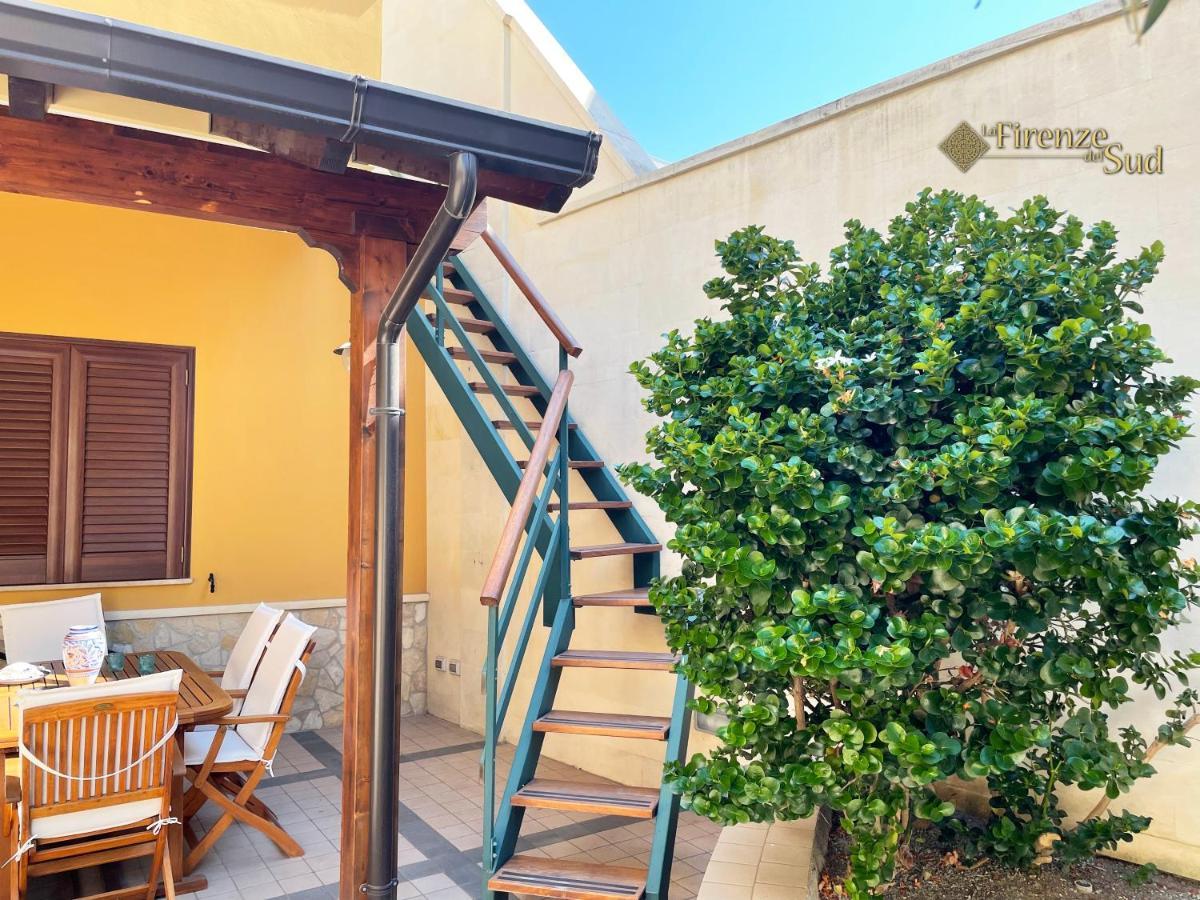 Bed and Breakfast La Firenze Del Sud Лечче Экстерьер фото